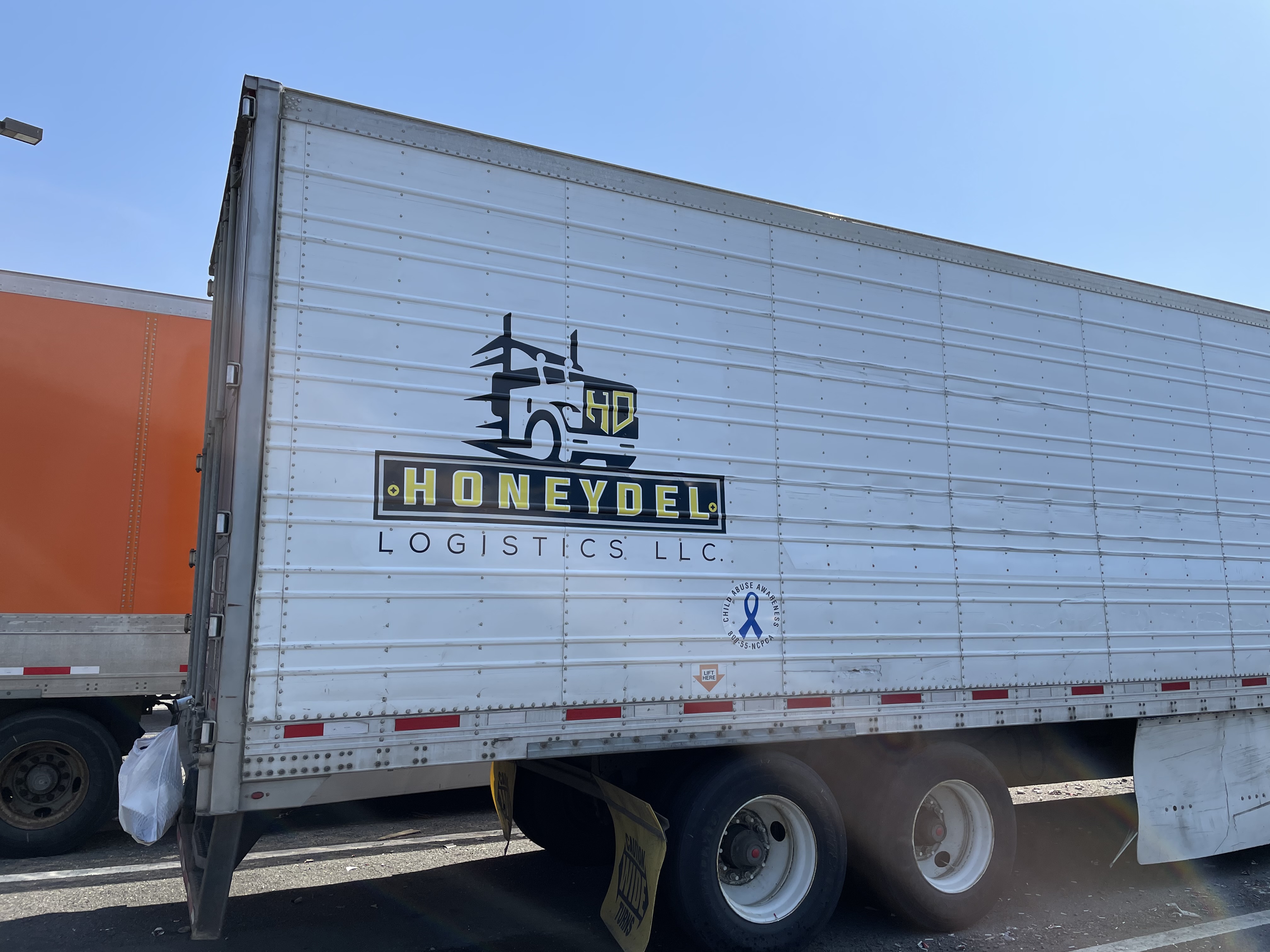 Wrap and Car Letters